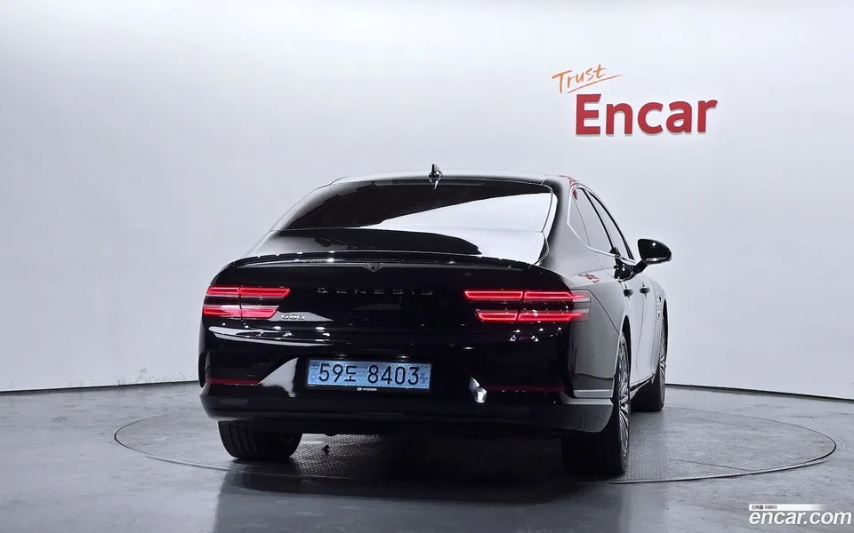 Genesis Electrified G80 e-AWD 2022 — thumbnail 4