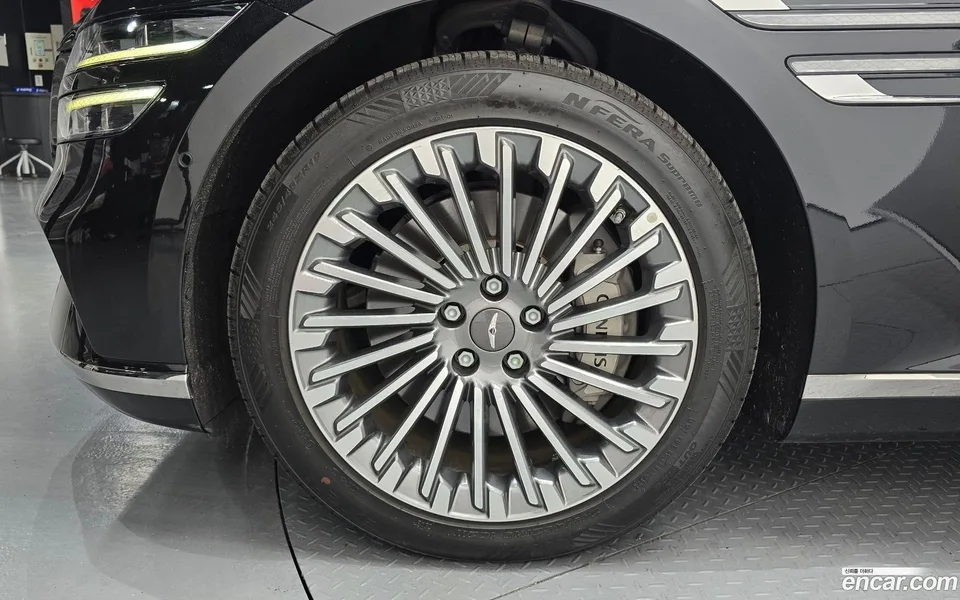 Genesis Electrified G80 e-AWD 2022 — thumbnail 5