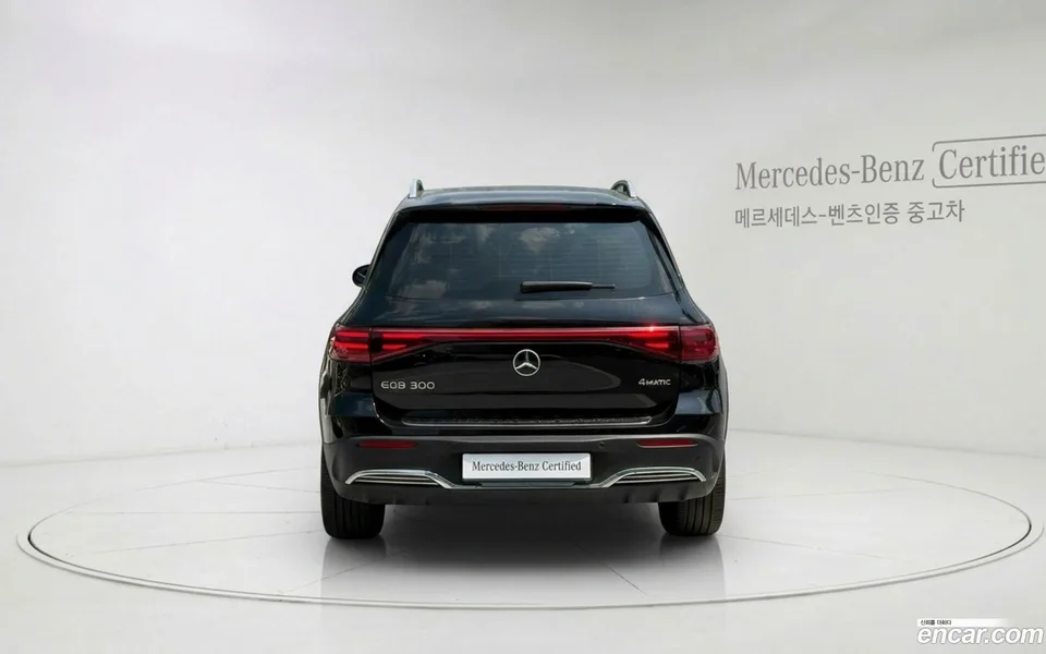 Mercedes-Benz EQB EQB300 4MATIC AMG 2024 — thumbnail 4