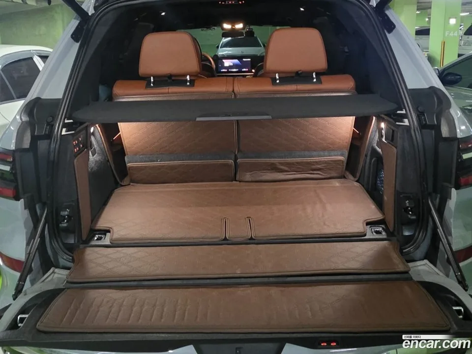 BMW X7 xDrive 40d M 6 2024 — thumbnail 3