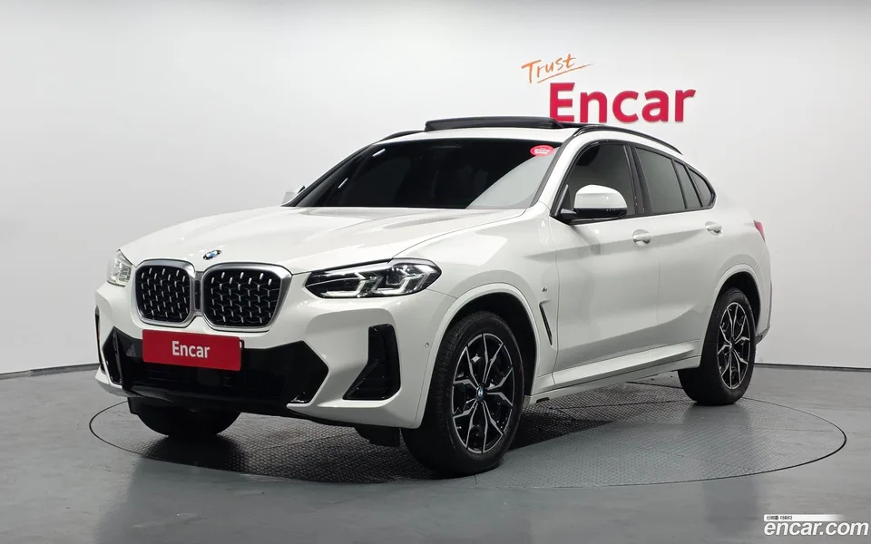 BMW X4 xDrive20i M 2024 — photo 1, buy with delivery to Moscow