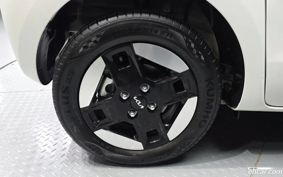 Kia Ray EV 2023 — thumbnail 2