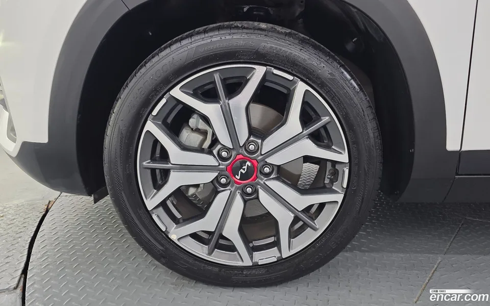 Kia Seltos 1.6 2WD 2022 — thumbnail 2