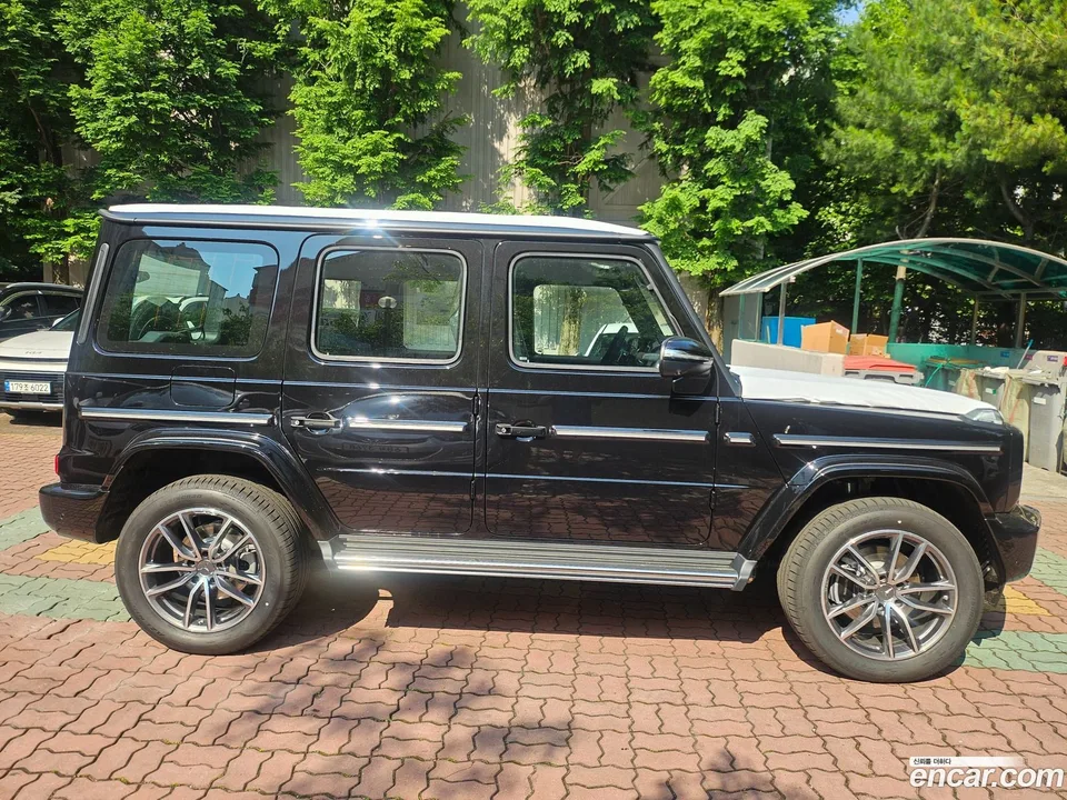 Mercedes-Benz G-Class G450d 2026 — thumbnail 4
