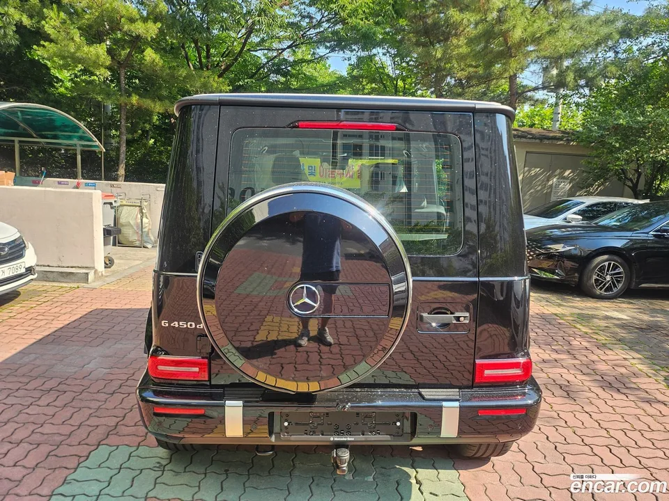 Mercedes-Benz G-Class G450d 2026 — thumbnail 5