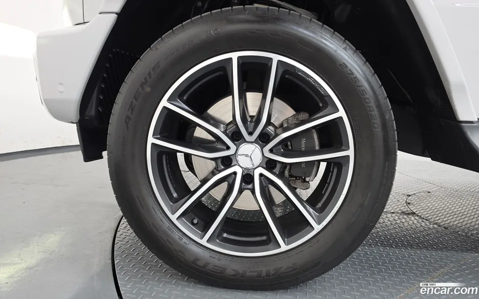 Mercedes-Benz G-Class G450d 2024 — thumbnail 2
