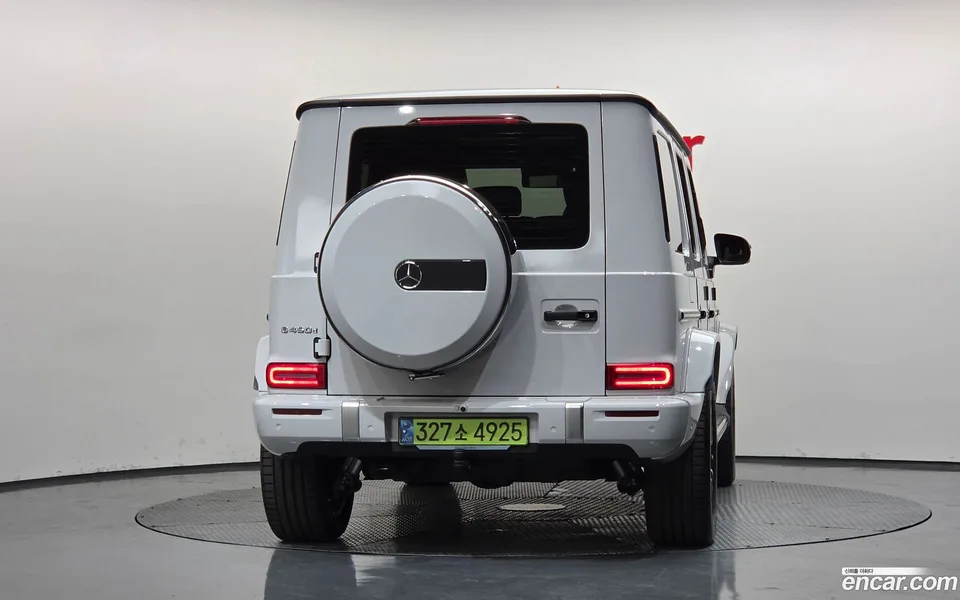 Mercedes-Benz G-Class G450d 2024 — thumbnail 4