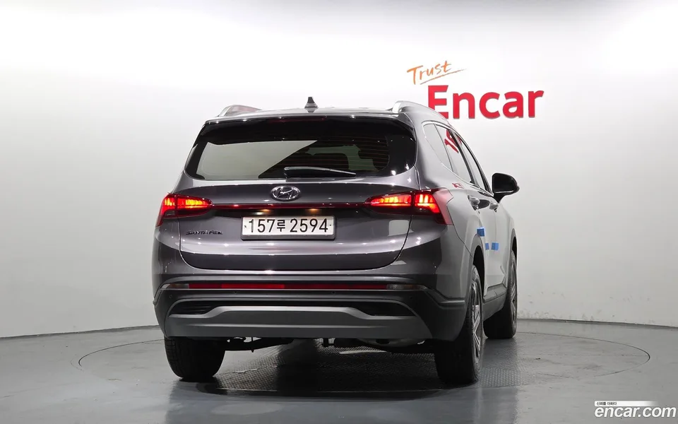 Hyundai SantaFe 2.2 2WD 2022 — thumbnail 4