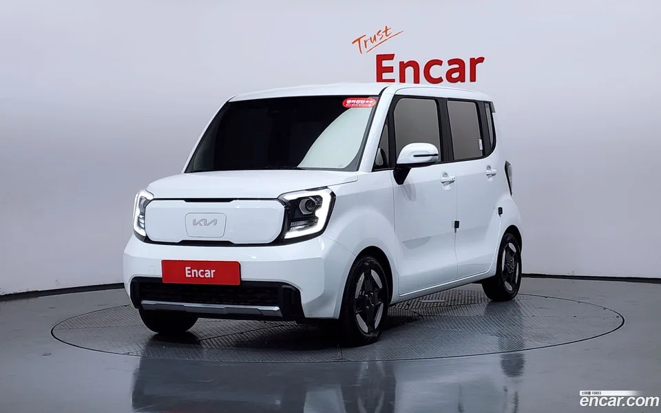Kia Ray EV 2024 — photo 1, buy with delivery to Moscow