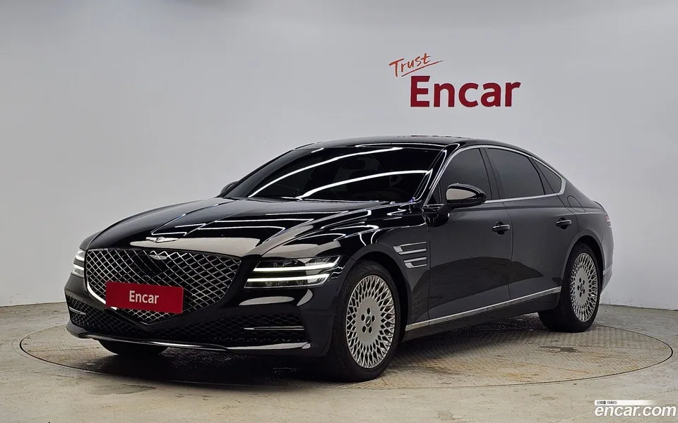 Genesis G80 2.5 AWD 2022 — photo 1, buy with delivery to Moscow