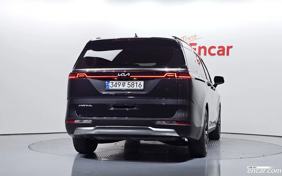 Kia Carnival 9 2023 — миниатюра 4