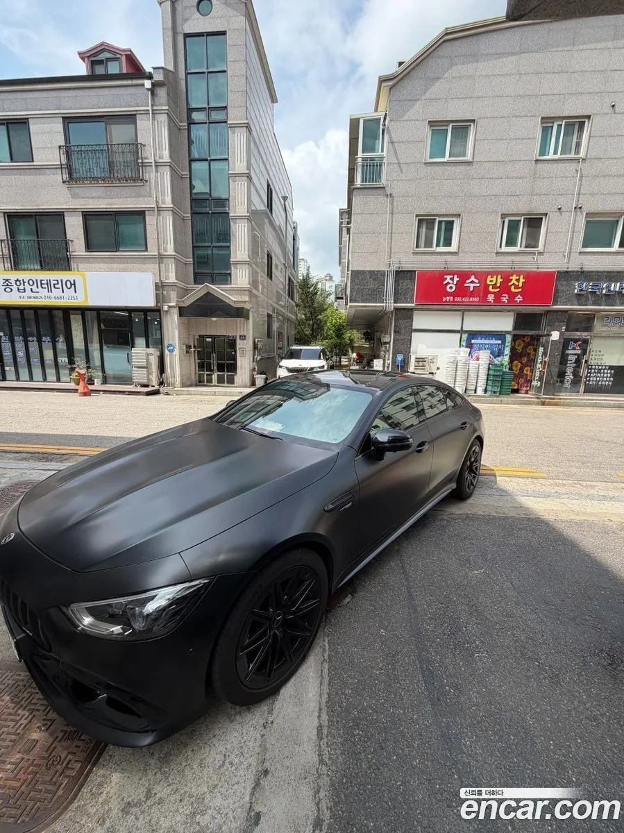 Mercedes-Benz AMG GT 4 43 4MATIC+ 2022 — photo 1, buy with delivery to Moscow
