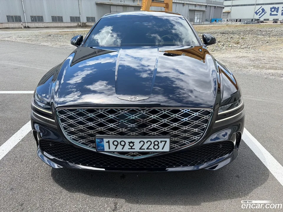 Genesis G80 2.5 AWD 2024 — photo 1, buy with delivery to Moscow