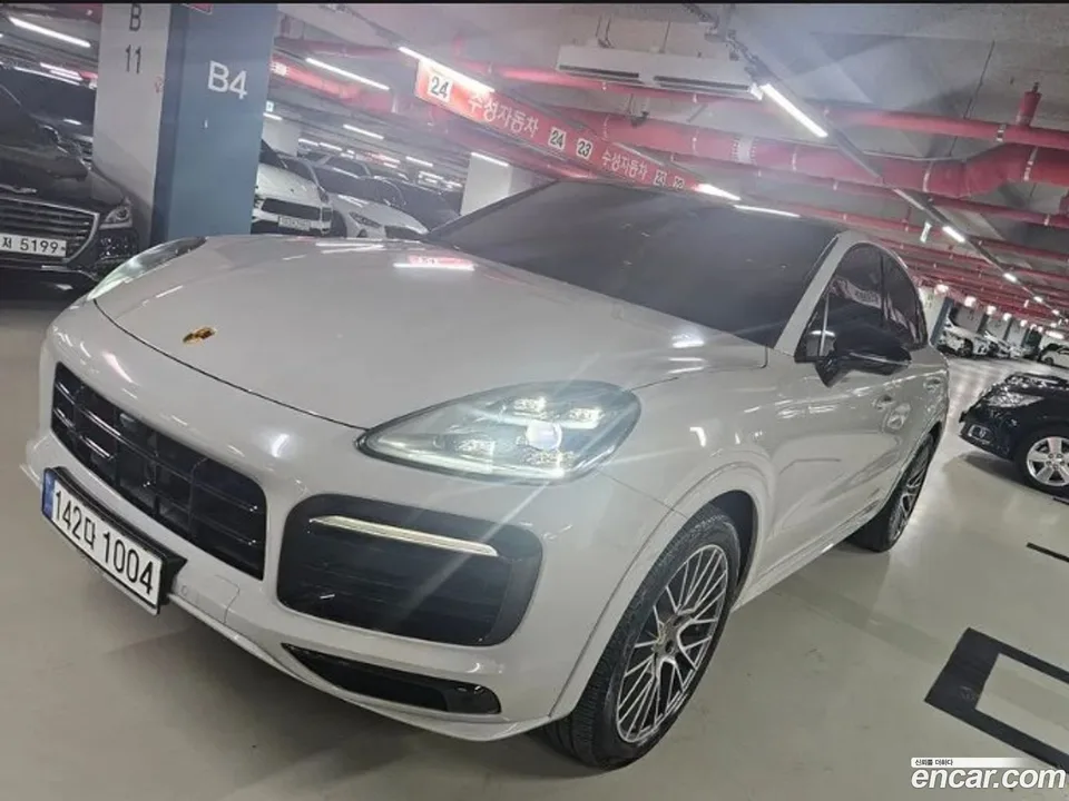 Porsche Cayenne 2023