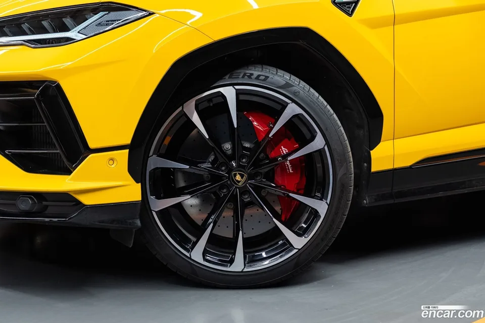 Lamborghini Urus 4.0 V8 S 2024 — thumbnail 5
