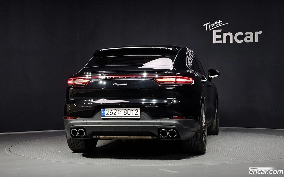 Porsche Cayenne 3.0 2022 — thumbnail 4