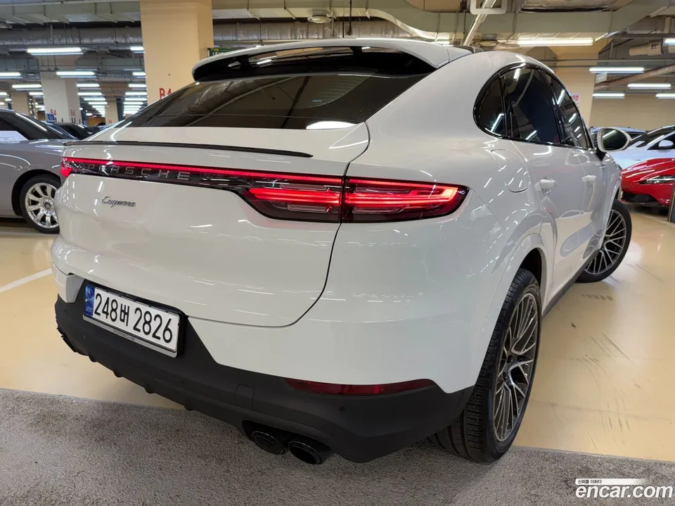 Porsche Cayenne 3.0 2023 — thumbnail 5