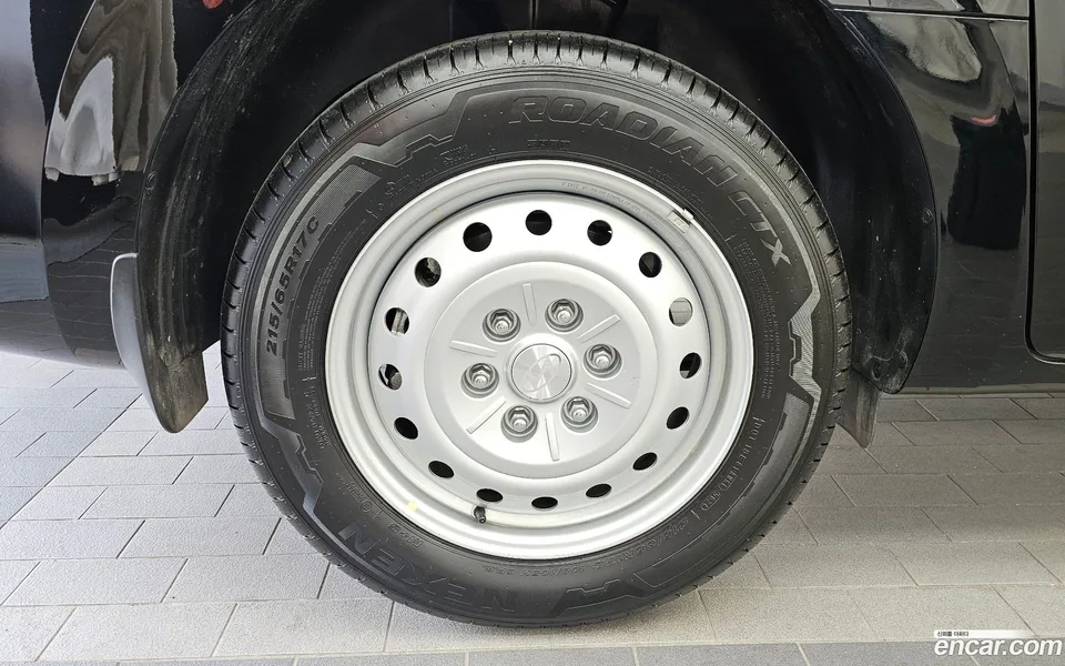 Hyundai Staria 3 2025 — миниатюра 2