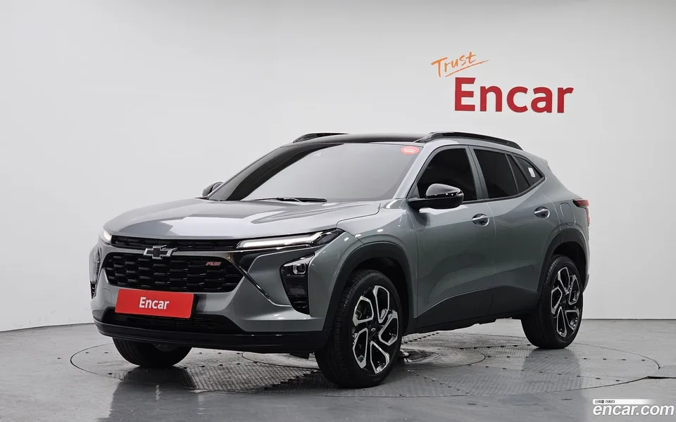 Chevrolet Trax Crossover 1.2 RS 2024 — photo 1, buy with delivery to Moscow