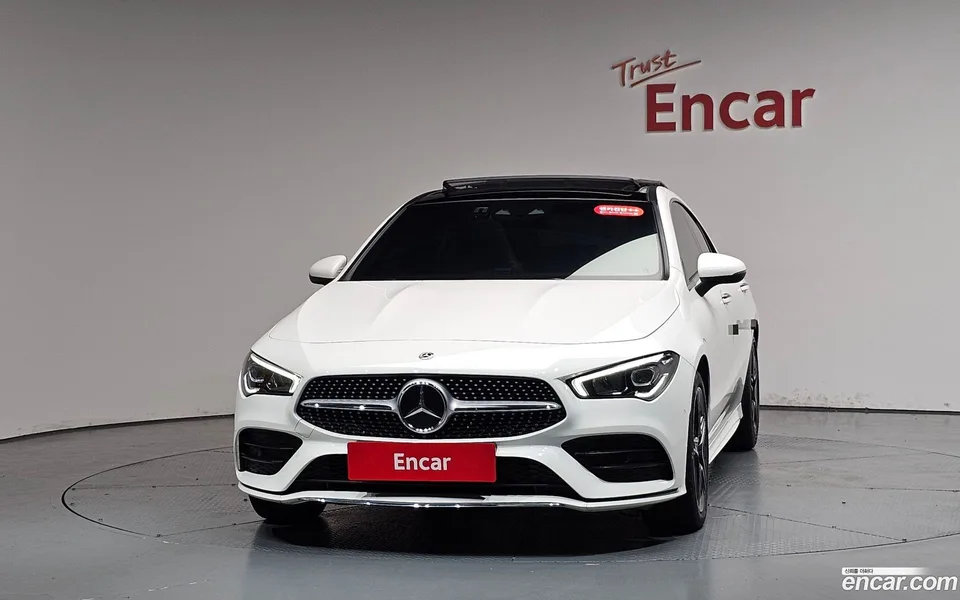 Mercedes-Benz CLA-Class CLA250 4MATIC 2023 — thumbnail 3