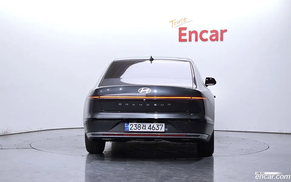 Hyundai Grandeur Hybrid 2024 — thumbnail 4