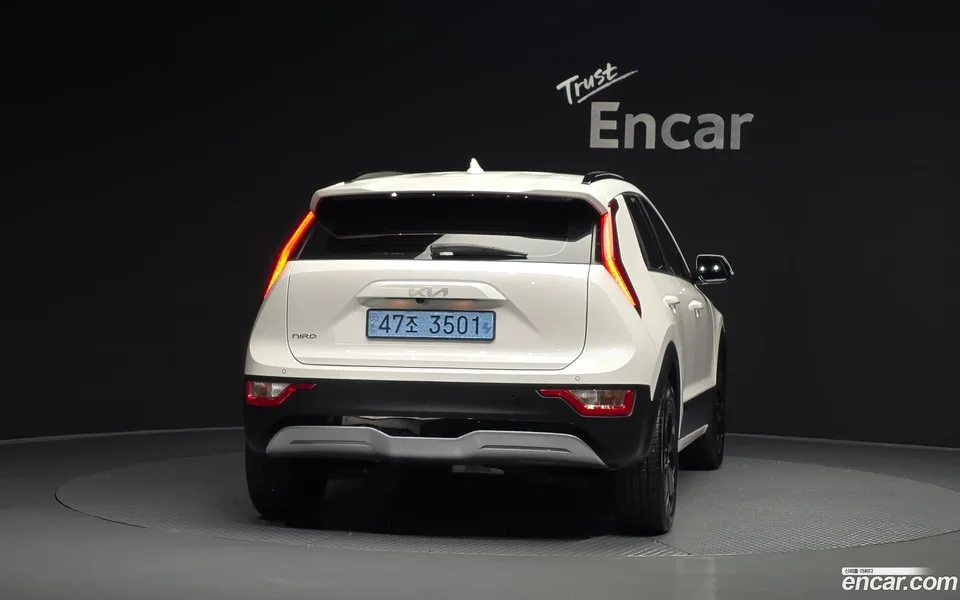 Kia Niro EV 2022 — thumbnail 4
