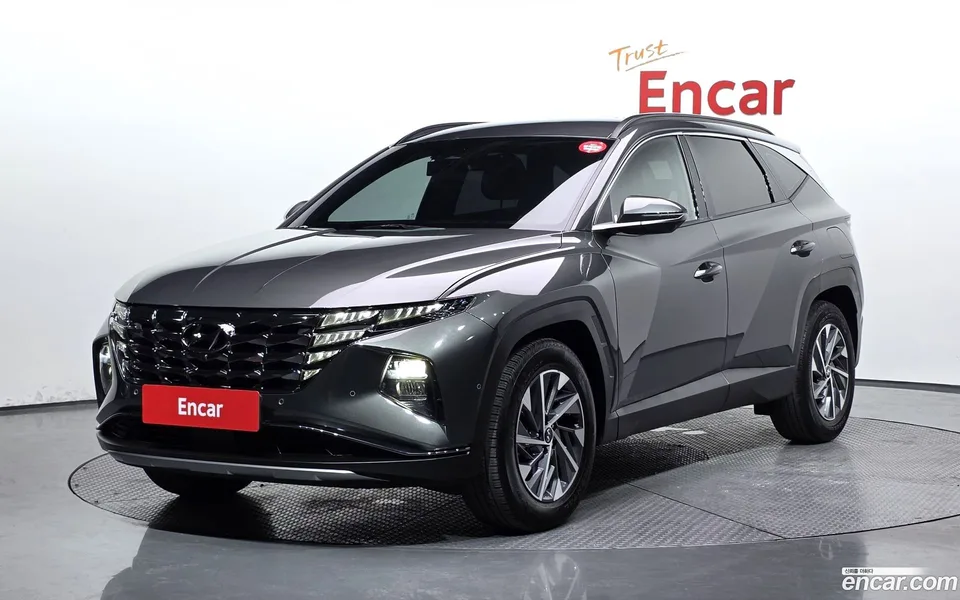 Hyundai Tucson Hybrid 2WD 2023 — photo 1, buy with delivery to Moscow