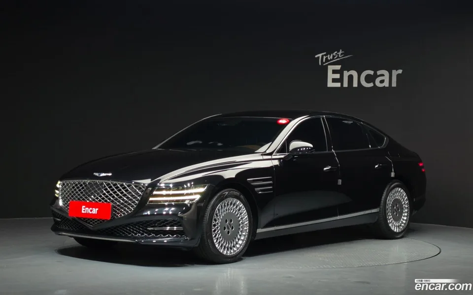 Genesis G80 2.5 AWD 2023 — photo 1, buy with delivery to Moscow