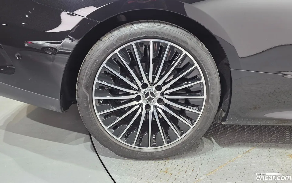 Mercedes-Benz CLE-Class CLE200 2024 — thumbnail 5