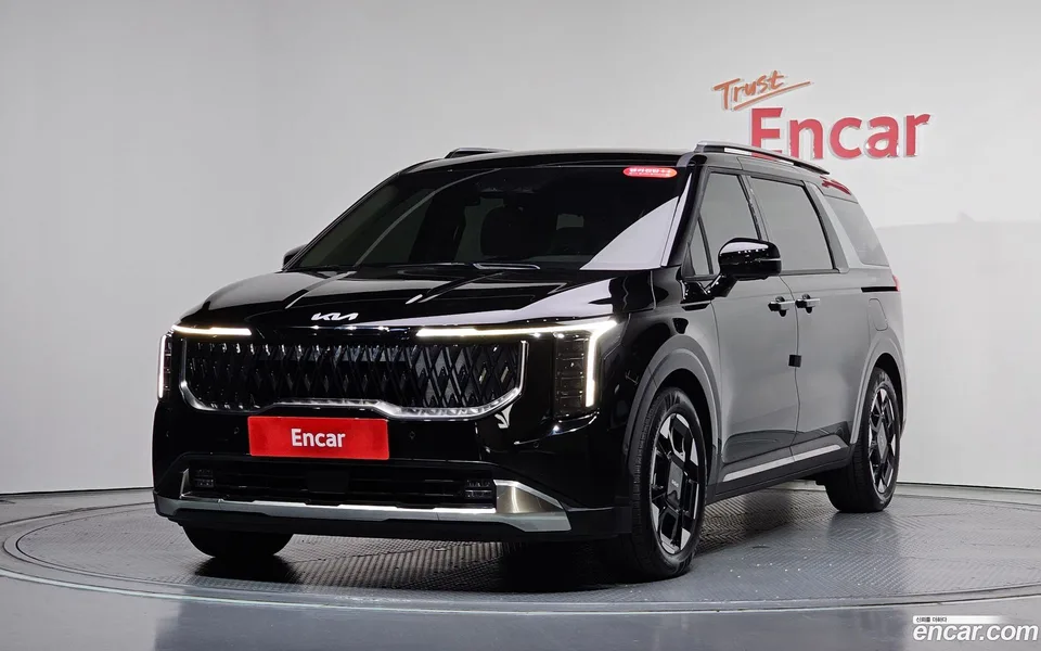 Kia Carnival 9 2024 — photo 1, buy with delivery to Moscow