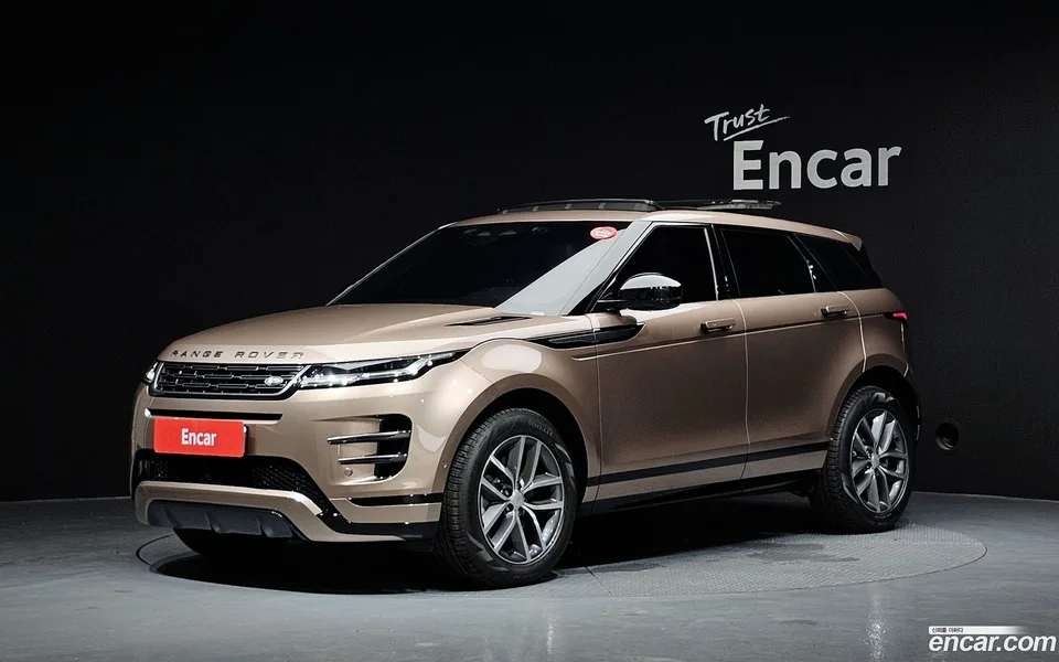 Land Rover Range Rover Evoque P250 SE 2026 — photo 1, buy with delivery to Moscow