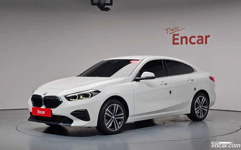 BMW 2 Series Gran Coupe 220i 2022 — photo 1, buy with delivery to Moscow