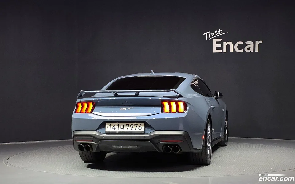 Ford Mustang 5.0 GT 2024 — thumbnail 4