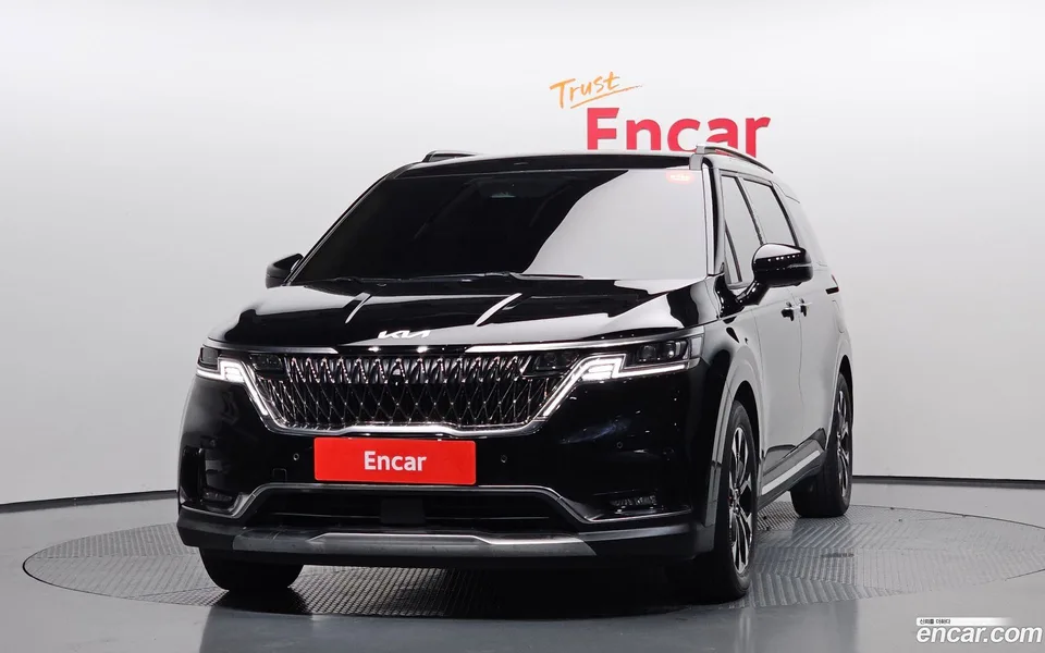 Kia Carnival 9 2022 — thumbnail 3