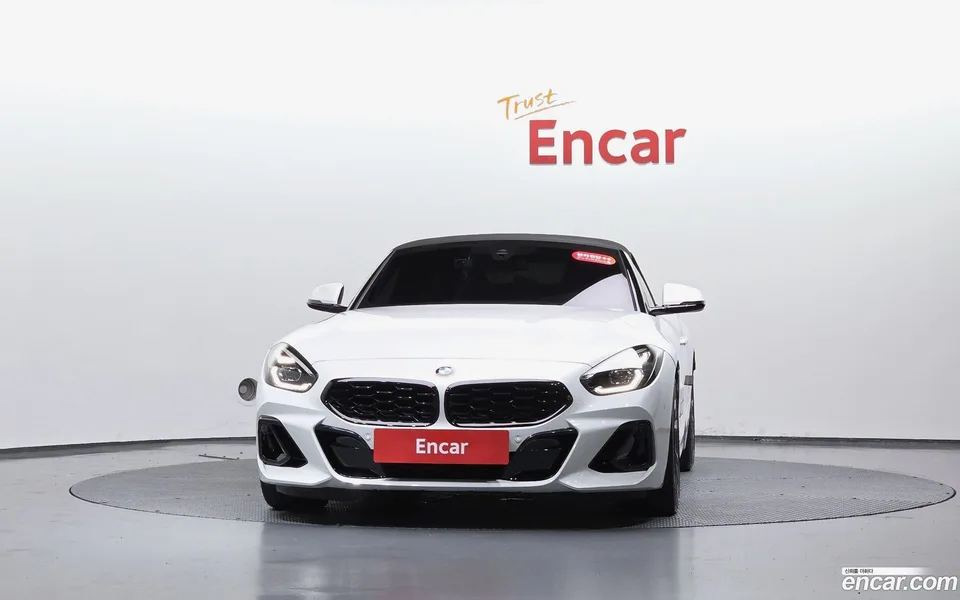 BMW Z4 M40i 2025 — thumbnail 3