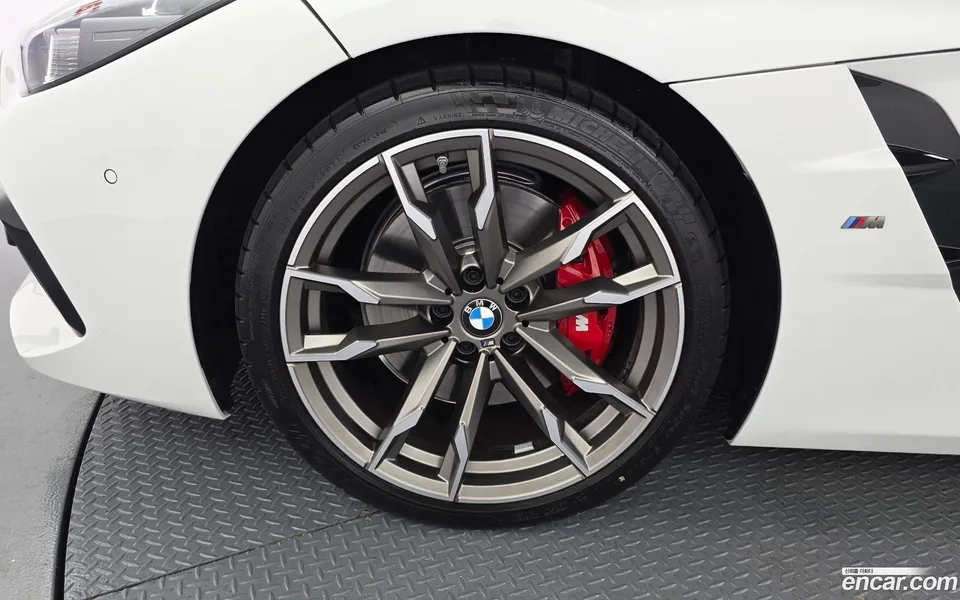 BMW Z4 M40i 2025 — thumbnail 5