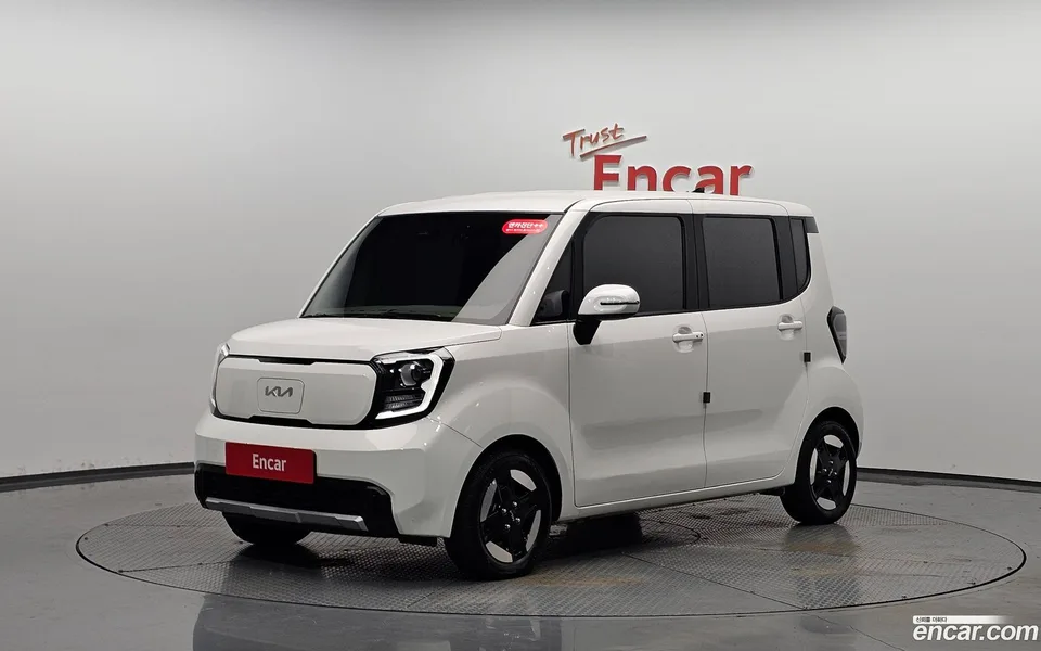 Kia Ray EV 2024 — photo 1, buy with delivery to Moscow