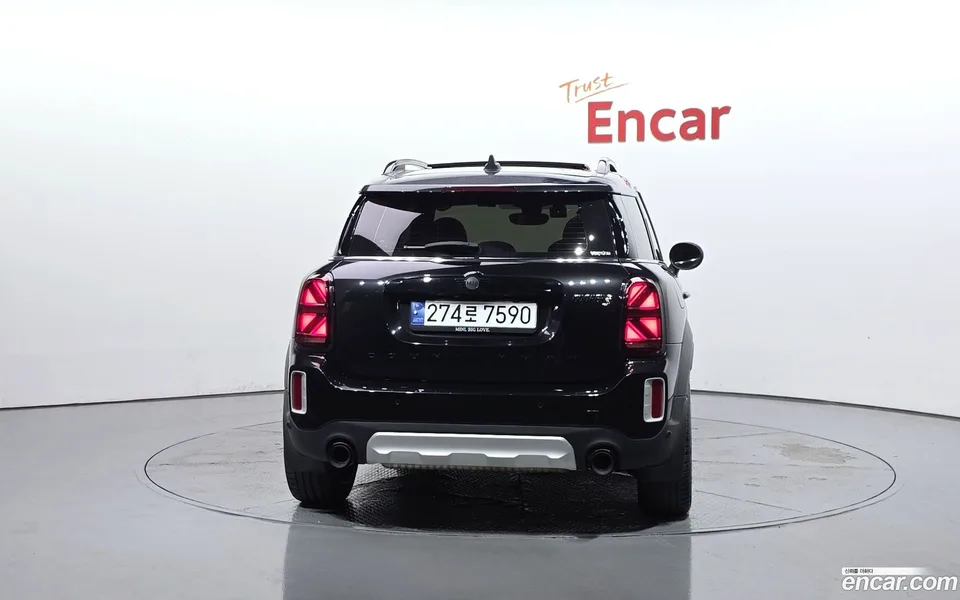 MINI Cooper S Countryman ALL4 2024 — thumbnail 4