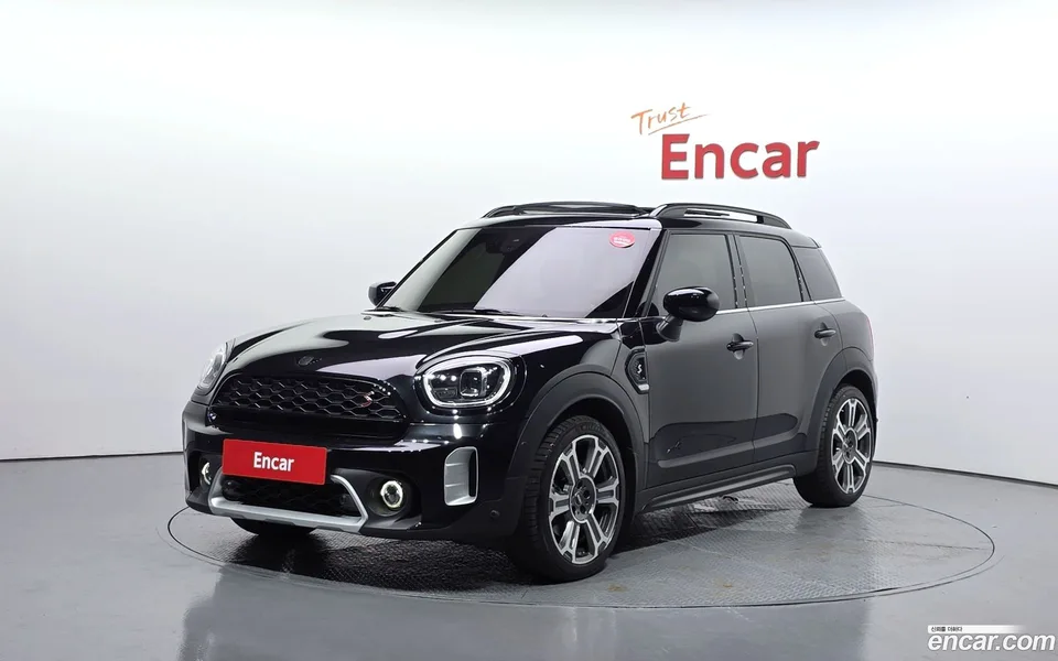 MINI Cooper S Countryman ALL4 2024 — photo 1, buy with delivery to Moscow