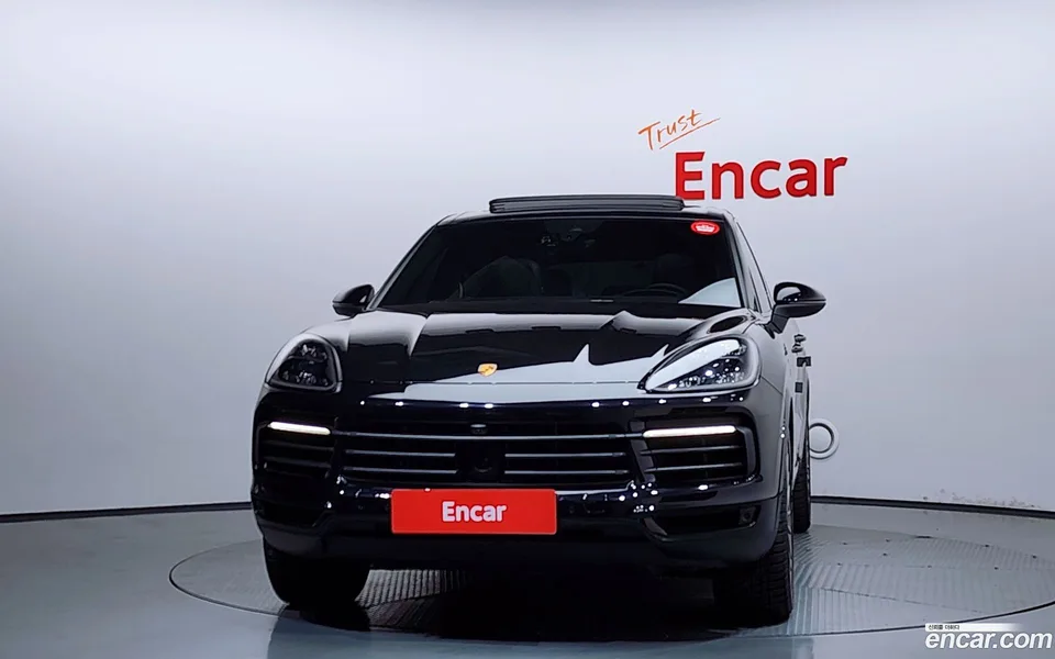 Porsche Cayenne 3.0 E- 2022 — thumbnail 3