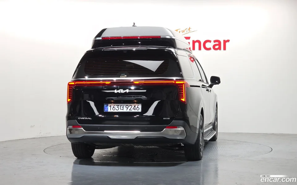 Kia Carnival HEV 9 2025 — thumbnail 4