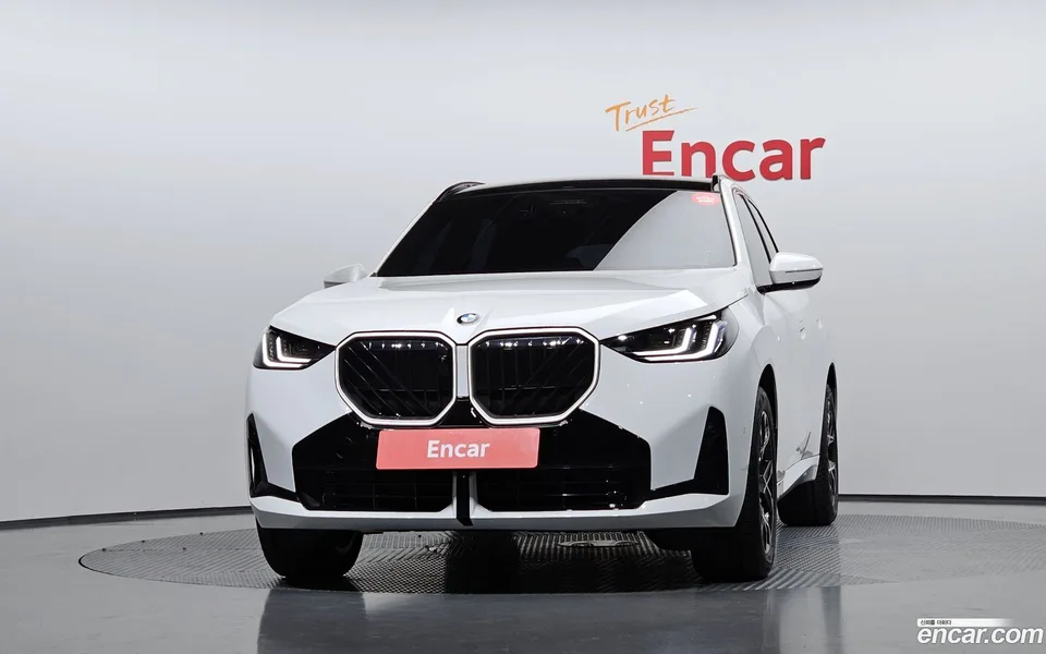 BMW X3 xDrive 20 M 2025 — thumbnail 3