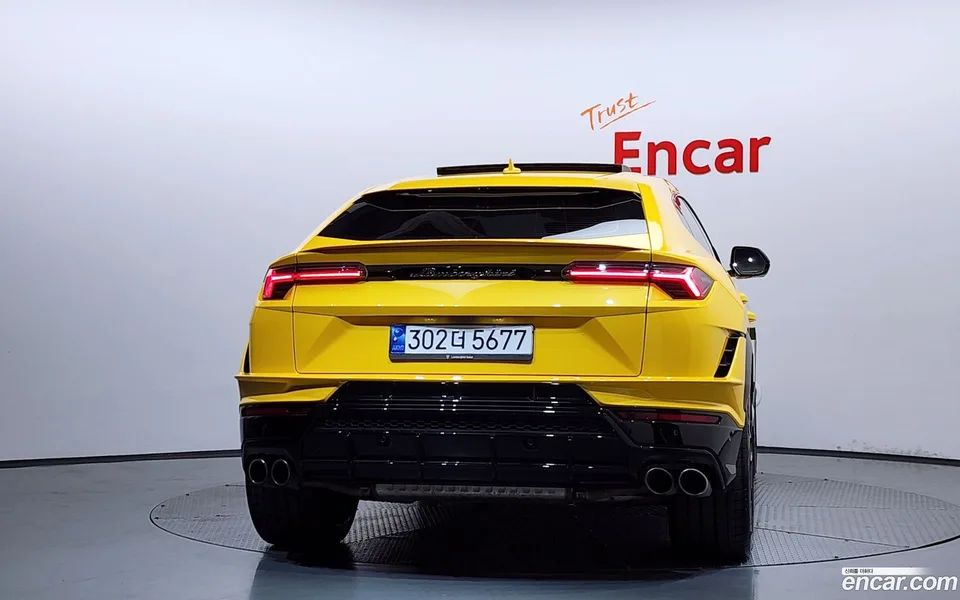 Lamborghini Urus 4.0 V8 S 2023 — thumbnail 4