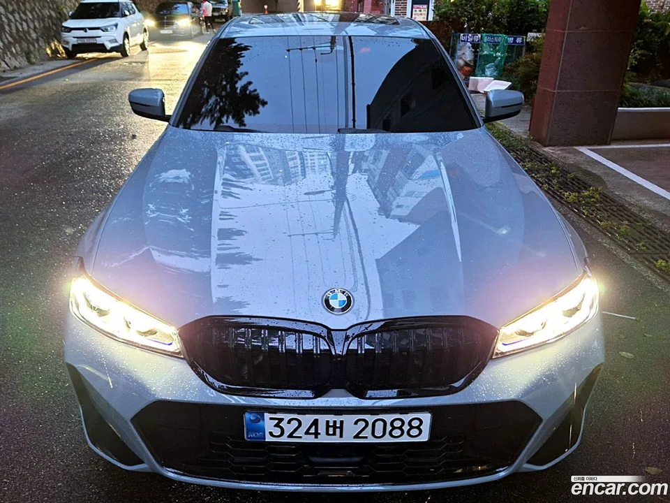 BMW 3 Series 320i M 2025 — photo 1, buy with delivery to Moscow