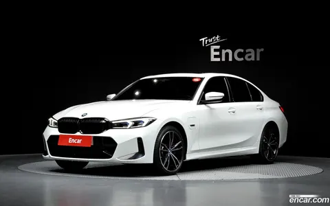 BMW 3 Series 2023 купить в Москве