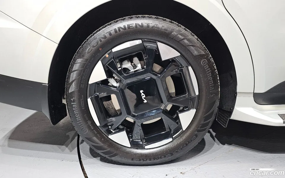 Kia Carnival 9 2025 — thumbnail 2