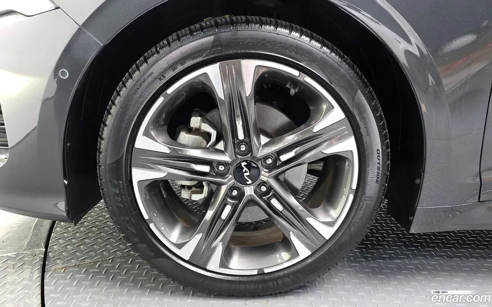 Kia K5 2.0 2022 — thumbnail 2