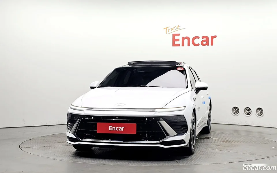 Hyundai Sonata The Edge 1.6 2023 — thumbnail 3