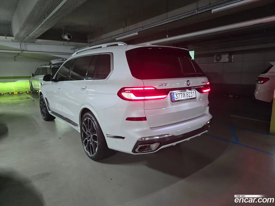 BMW X7 xDrive 40i M 6 2026 — thumbnail 4