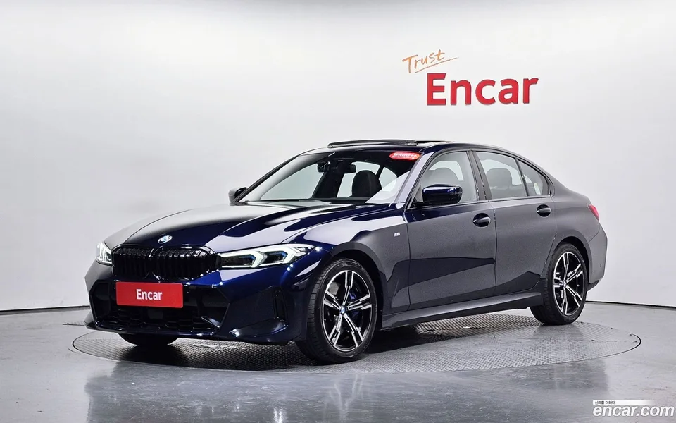 BMW 3 Series 320i M 2025 — photo 1, buy with delivery to Moscow